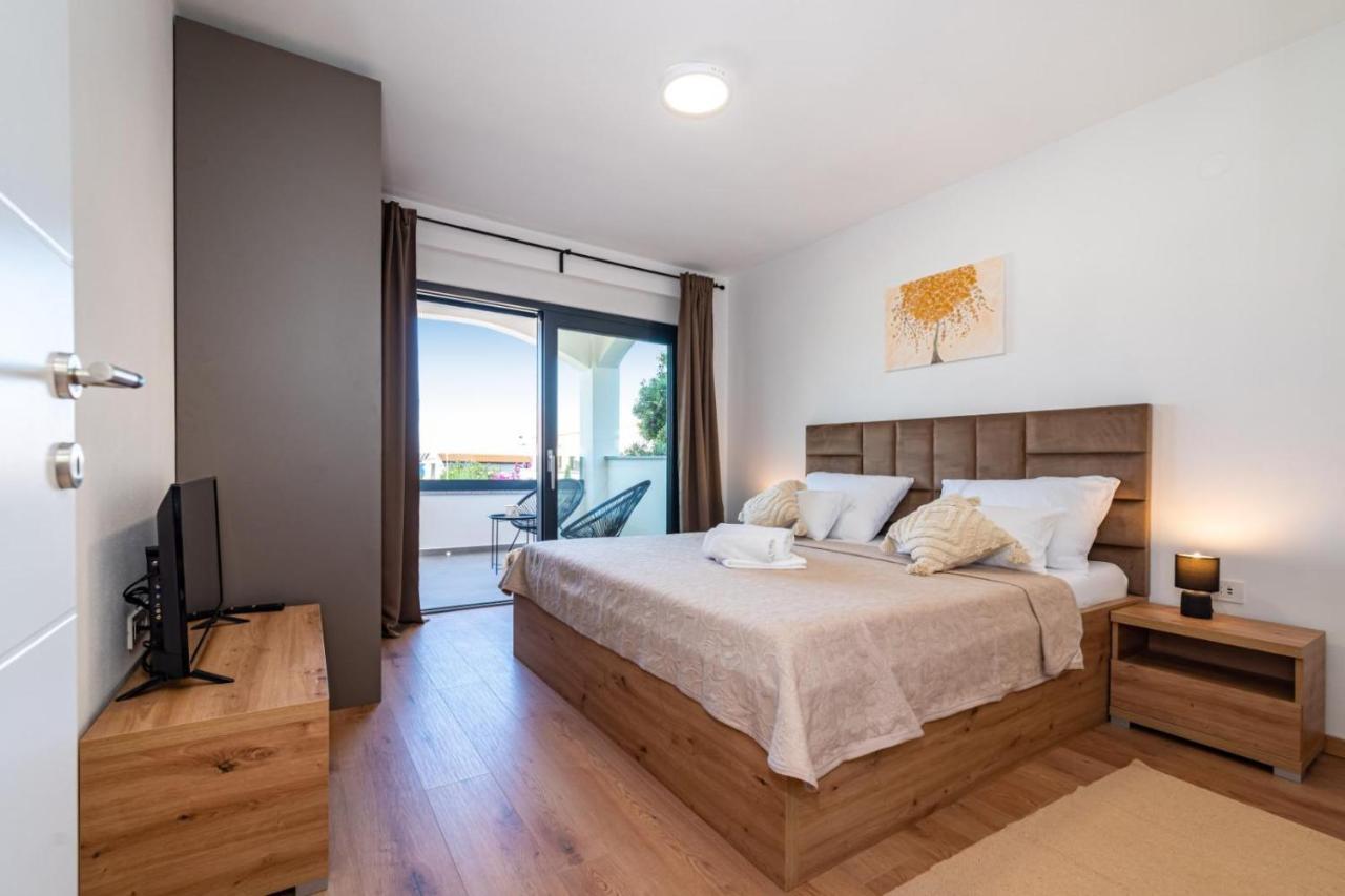 Villa Marta מאנדרה מראה חיצוני תמונה