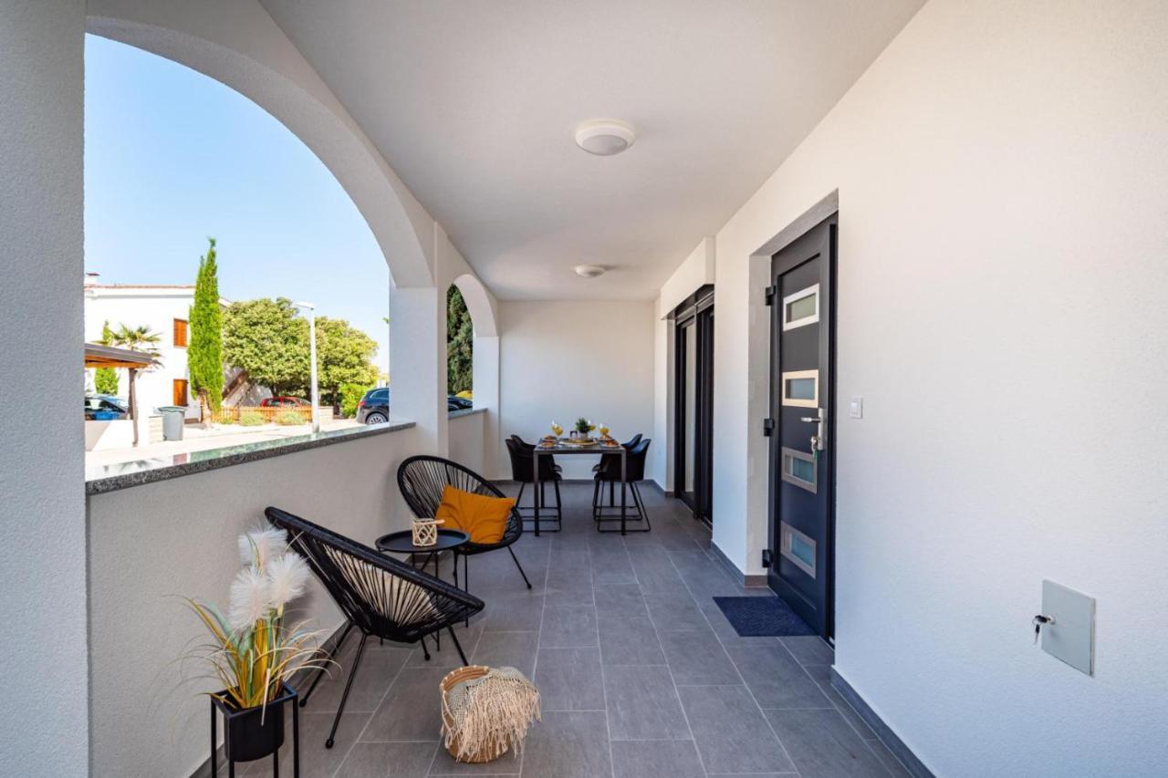 Villa Marta מאנדרה מראה חיצוני תמונה