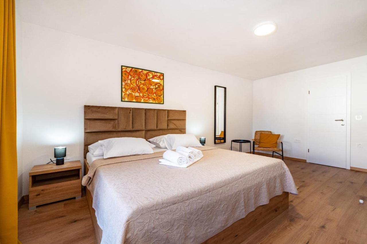 Villa Marta מאנדרה מראה חיצוני תמונה